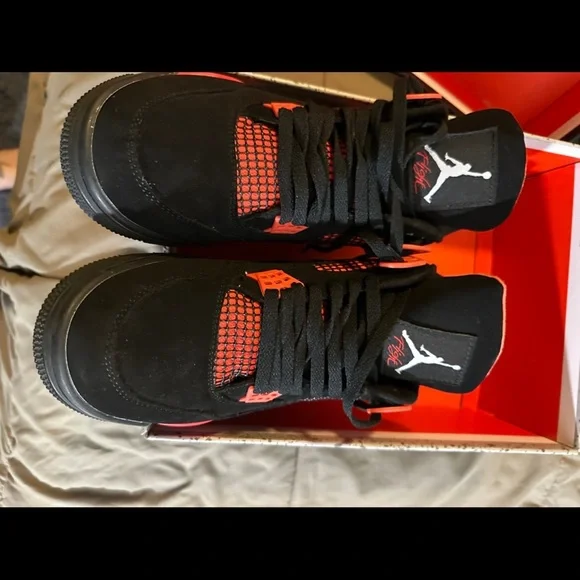 Air Jordan 4 Retro Black and Gray - Picture 3 of 9